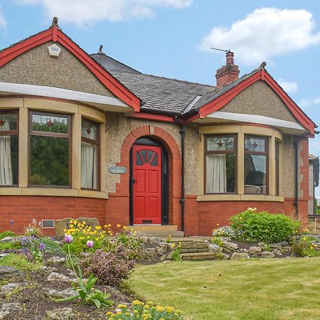 Melrose Villa Clitheroe Bagian luar foto